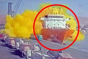 [영상] 요르단 항구 뒤덮은 노란색 독구름…유독가스 