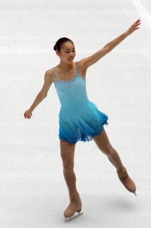 김연아 시범공연…아름다운 백조처럼