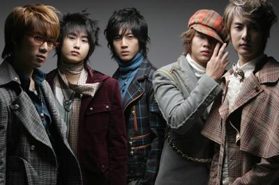 SS501은 일본에서 ‘한글 선생님’