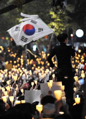 美 농무장관 “한국 광우병시위 신경 안 써”