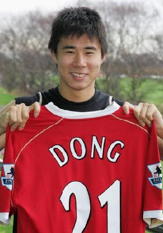 中언론 “FIFA는 박지성만 총애, 둥팡줘는 홀대”