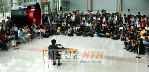 [NOW포토] 몰려든 취재진들 ‘유재석의 힘’