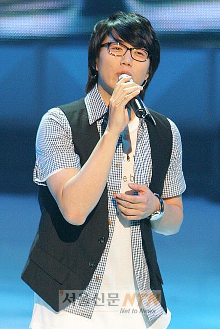 성시경 “내 노래 듣고 주저앉아 울었다”