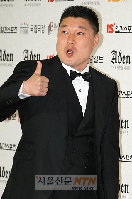 강호동 아내 임신 소식에 “조심스럽다”