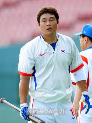 “몸 잘 만들고 있어라” …ML, 김동주에 눈독