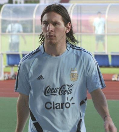 스포츠중재위 “바르샤, 메시 차출 의무없다’