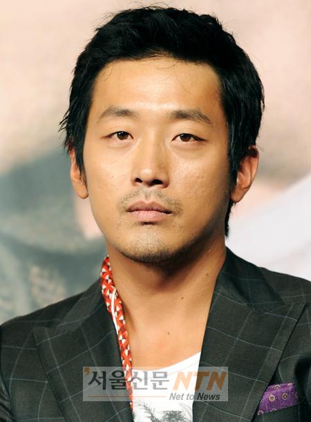 하정우 “전도연과 연기 호흡 꿈이자 목표였다”