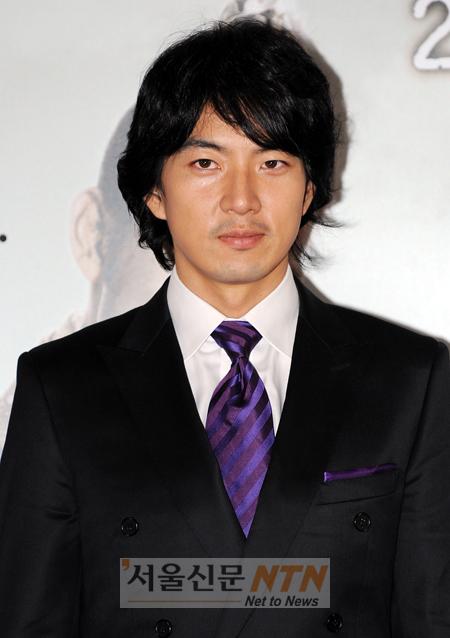[NOW포토] 송일국 “고구려 3대왕 ‘무휼’ 인사드려요”