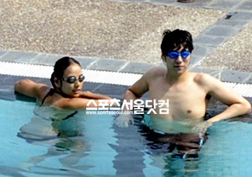 ‘열애설’ 이효리측 “사실무근, 법적 대응할 것”