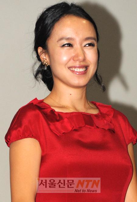 전도연 “‘밀양’ 부담감 빨리 버리고 싶다”