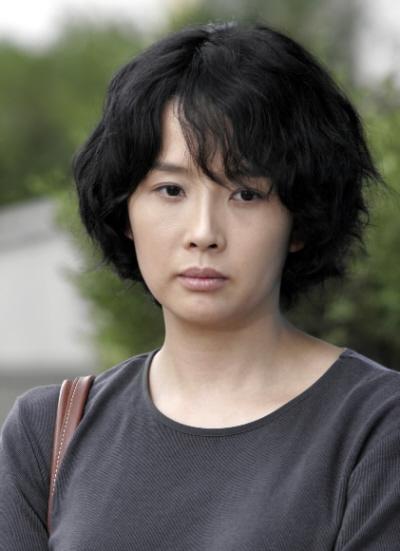 故최진실 부검, 1시간 30분만에 종료