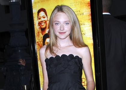 “꼬마에서 숙녀로”…다코타 패닝 모습 화제