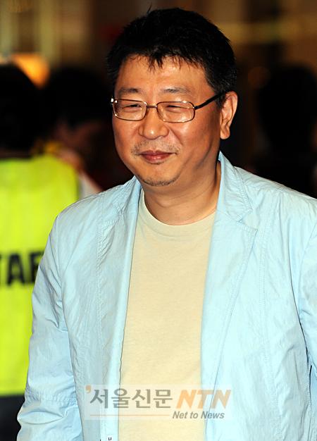 [NOW포토] 곽경택 감독 ‘깔끔한 옷, 가벼운 미소’