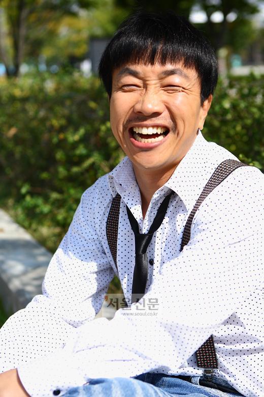 “어흠, 크헝”…박철민, 배용기를 말하다