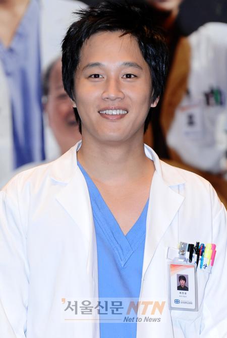 차태현 “완벽한 것보다 어설픈 캐릭터 좋아”