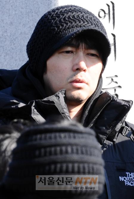 [NOW포토] 故 최진실 49재 참석한 ‘슬픈표정’ 의 조연우
