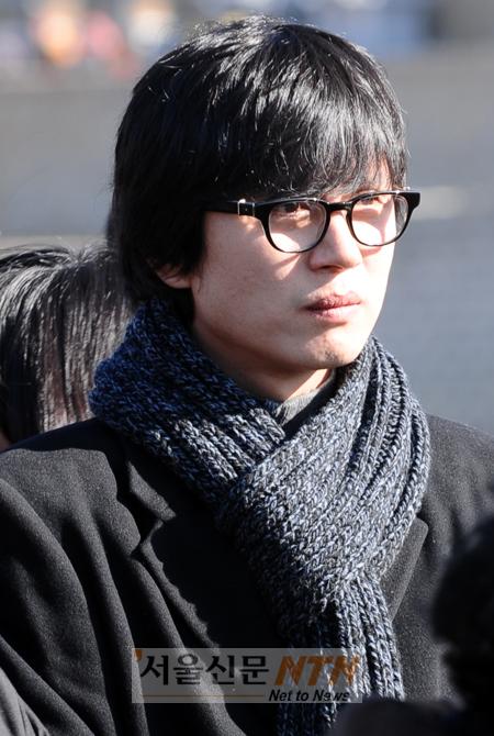 [NOW포토]故 최진실 49재에 참석한 김민종