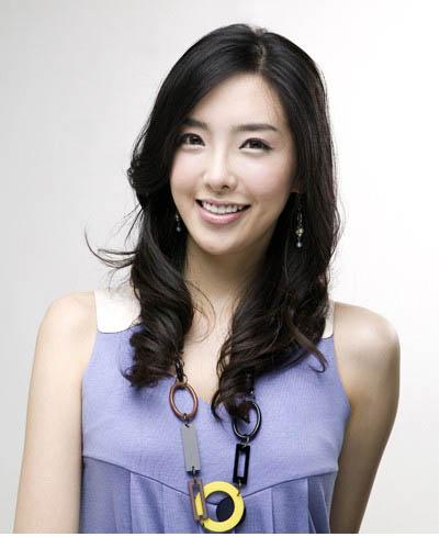 슈퍼모델 김라나 “동시에 남자 12명 만났다”