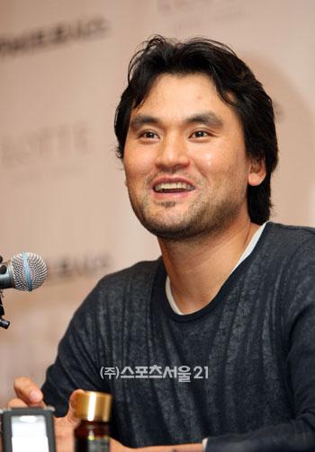 박찬호, 필라델피아와 계약 임박…1년 최대 300만 달러