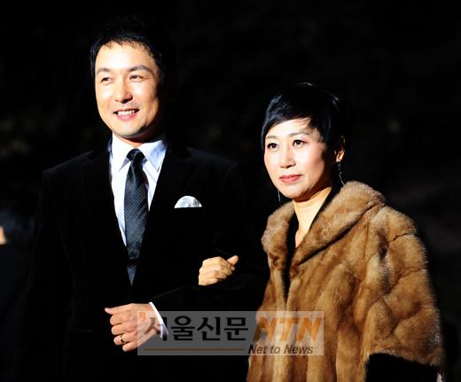 [NOW포토] 김홍성ㆍ안희재 아나운서 “멋있죠?”