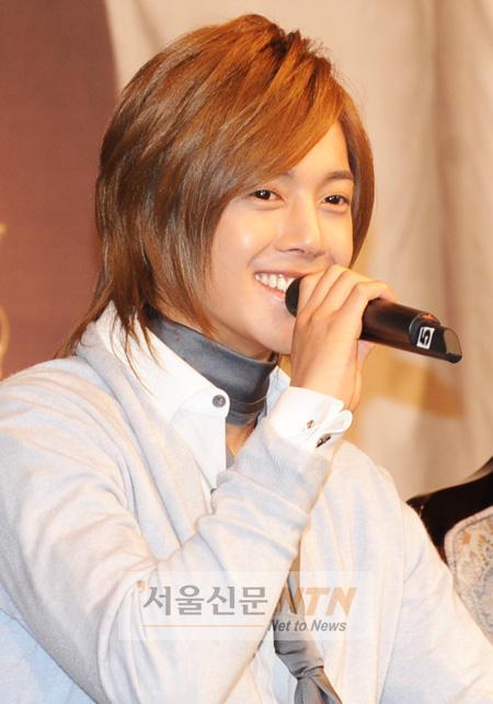 김현중 “구혜선 키스신·한채영 포옹신… 설렜다”