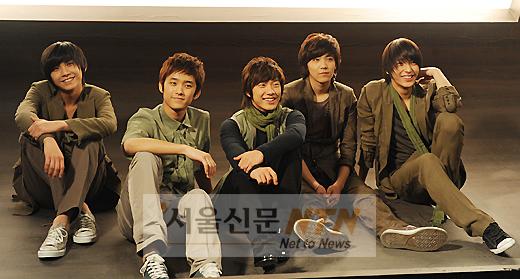 [NOW포토] FT아일랜드, 새로운 멤버 전격 공개!