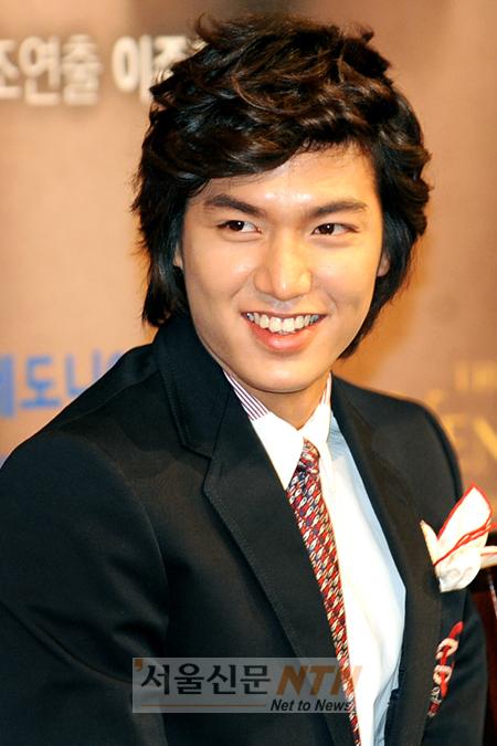 ‘꽃남’ 이민호, ‘휴대폰 단축키 1번’은 누구?