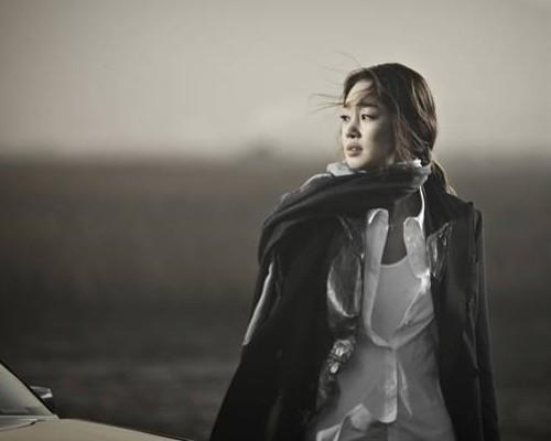 최여진, 왁스 ‘전화 한번 못하니’ 뮤비 열연