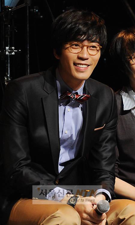 신성록 “‘우결’ 부인 김신영과 아직 어색”