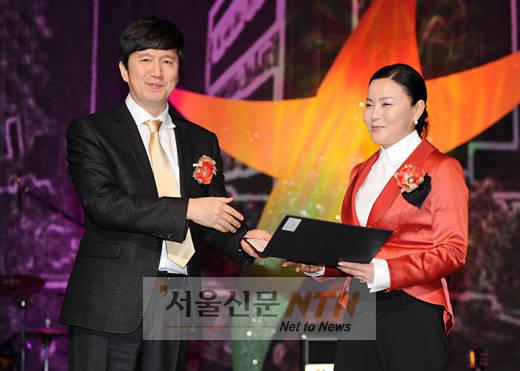 서울종합예술대학, 이색 입학식…쌀 나누기·축하공연 등