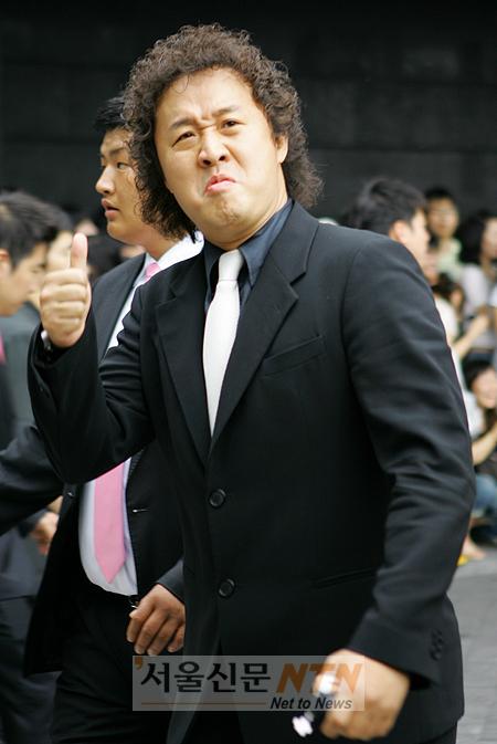 정준하 “여자 친구는 건들지마” 애정 과시