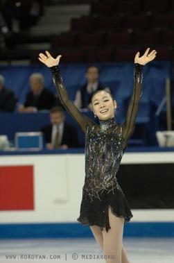 日언론 “김연아, 완벽한 연기 놀랍다”