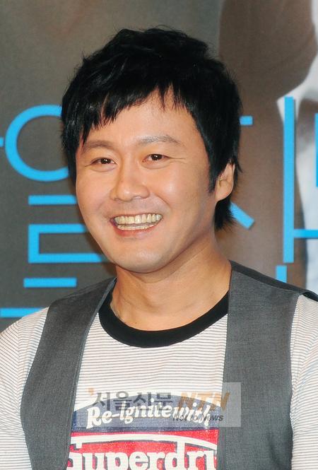 공형진 “홍상수 감독 ‘당일 대본’, 시험보는 기분”