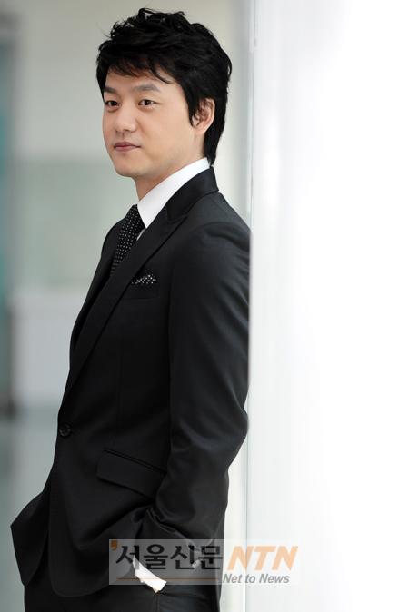 김승수 “소녀시대 활동접어 우울해”