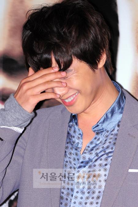 [NOW포토] 원빈 “눈이 부셔요~”