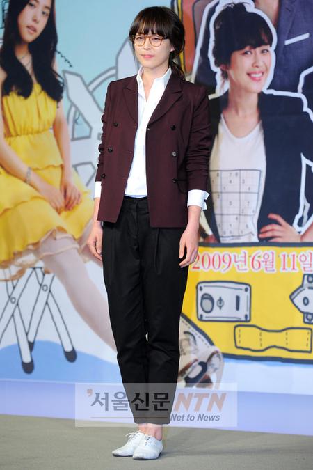 [NOW포토] 이하나 “피겨스케이트 코치로 변신했어요”