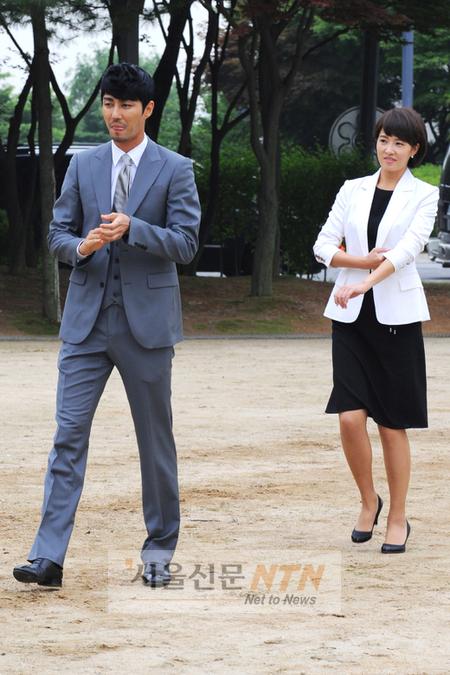 [NOW포토] 차승원ㆍ김선아 “예쁘게 찍어주세요”