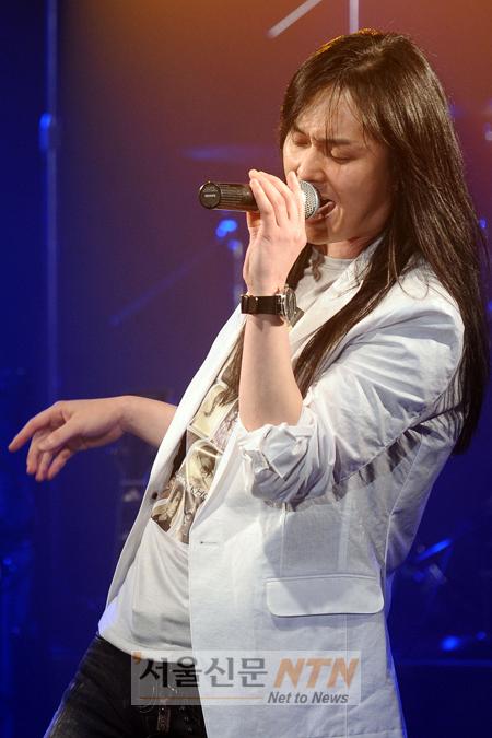 [NOW포토] 김경호, 파워풀한 무대