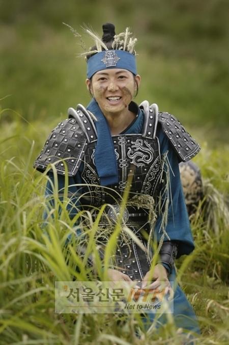 이요원 “20일치 비상식량 챙겨 다녀”