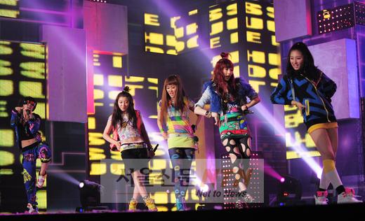 ‘핫이슈’ 포미닛, 억대 CF모델 합류