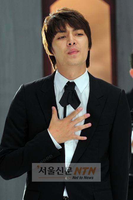 [NOW포토] 김준, ‘카리스마 눈빛’으로 말하다