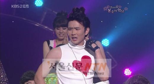‘왕비호’ 윤형빈, 김수미에 빙의 독설로 ‘뭇매’