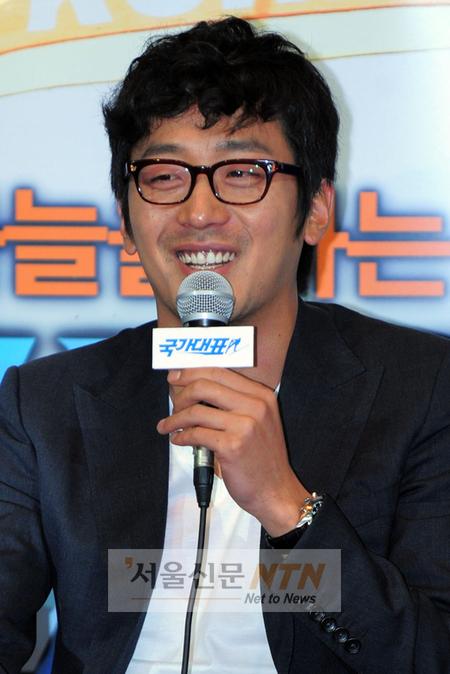하정우 “父 김용건 12년전 이혼” 깜짝 고백