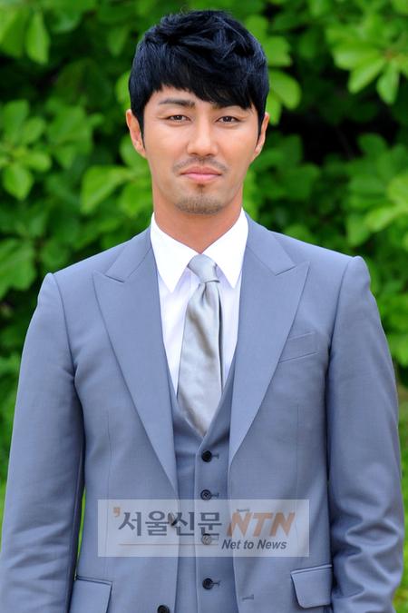 차승원 “충전끝, 송윤아·황정민과 스크린 컴백”