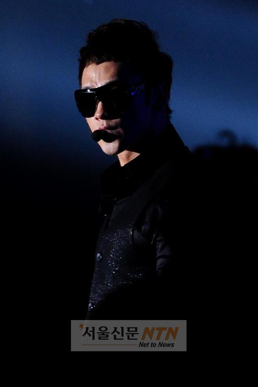 [NOW포토] 카리스마 넘치는 비