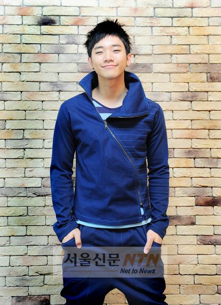 2PM 준호, 섹시미로 카라 사랑 ‘독차지’