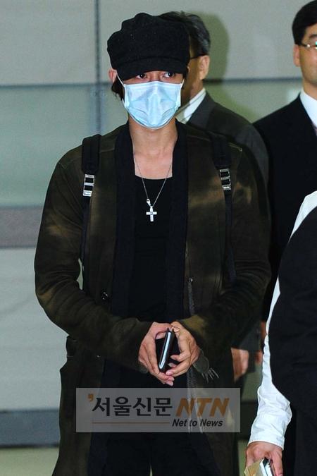 [NOW포토] 김포공항으로 입국 하는 김현중