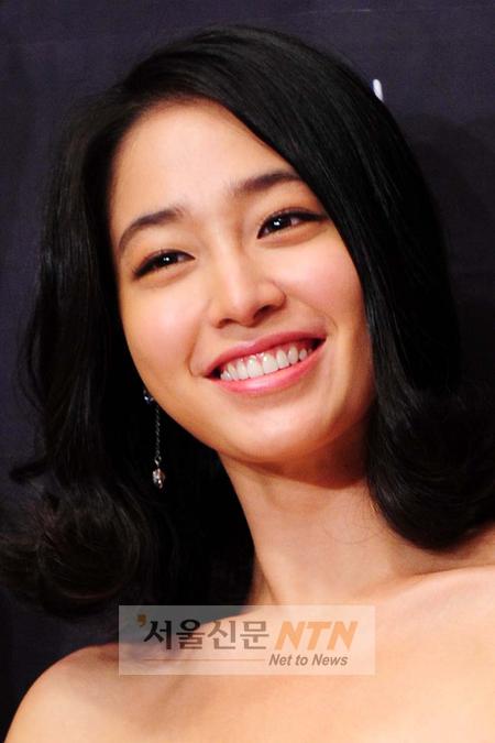 이민정 “‘개콘’ 보다 웃겨…망가진 연기 걱정없어”