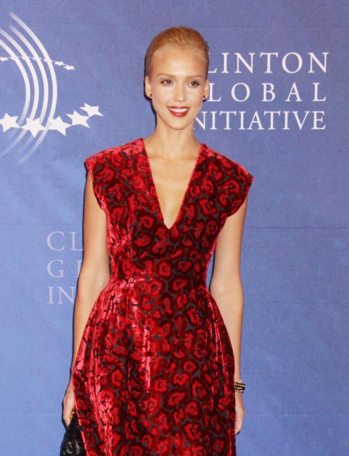 다이어트 후유증?… 제시카 알바 앙상 몸매