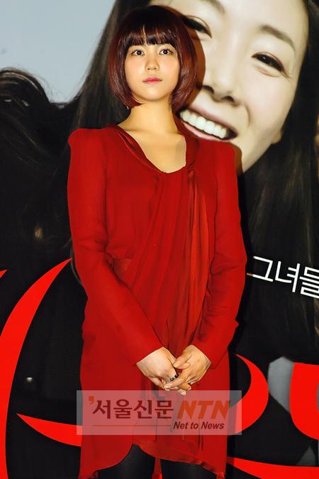 [NOW포토] 김옥빈, 크리스마스 여인 처럼 ‘붉은 의상’